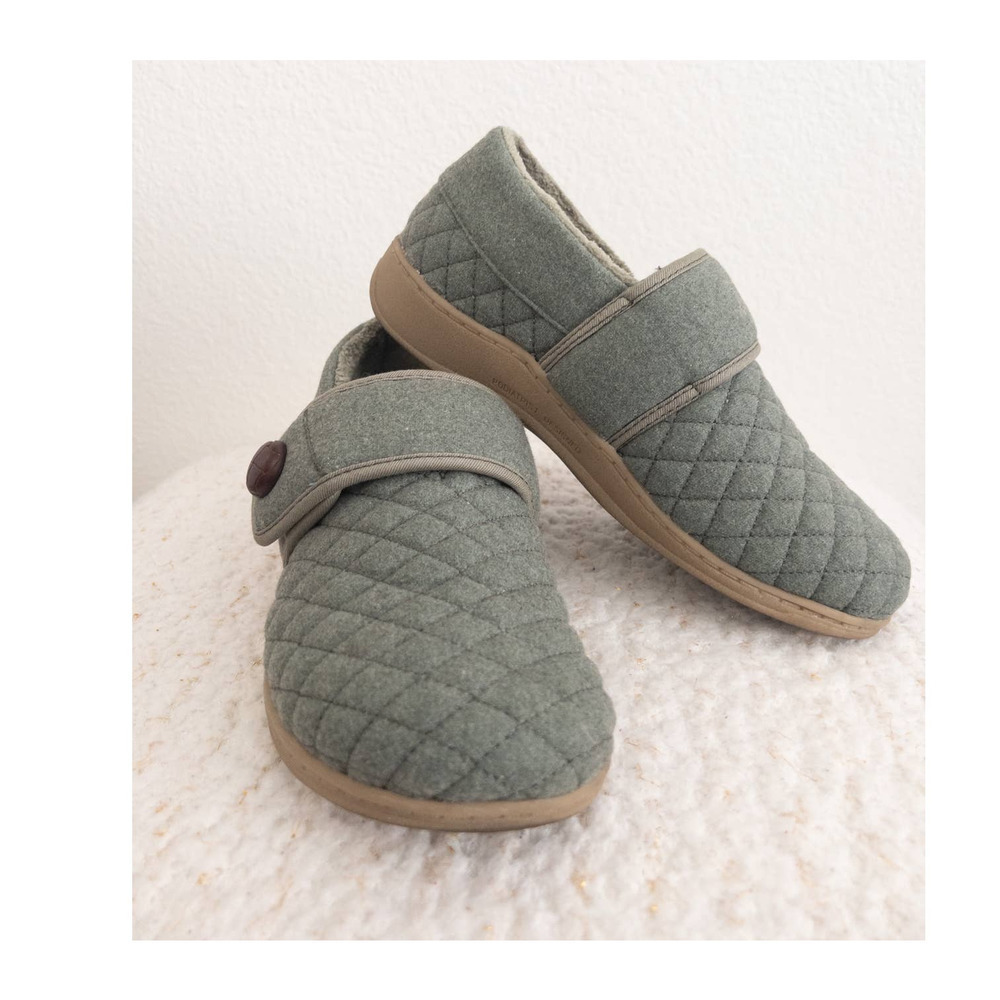 Vionic Jackie Mule & Clog Slippers